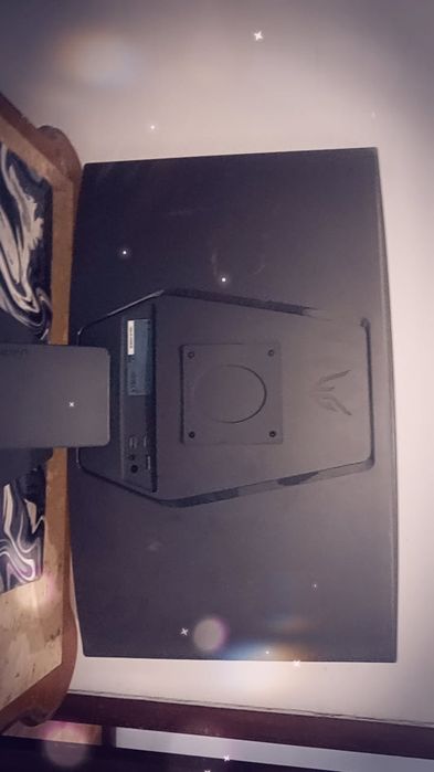 Vendo monitor estádo como novo