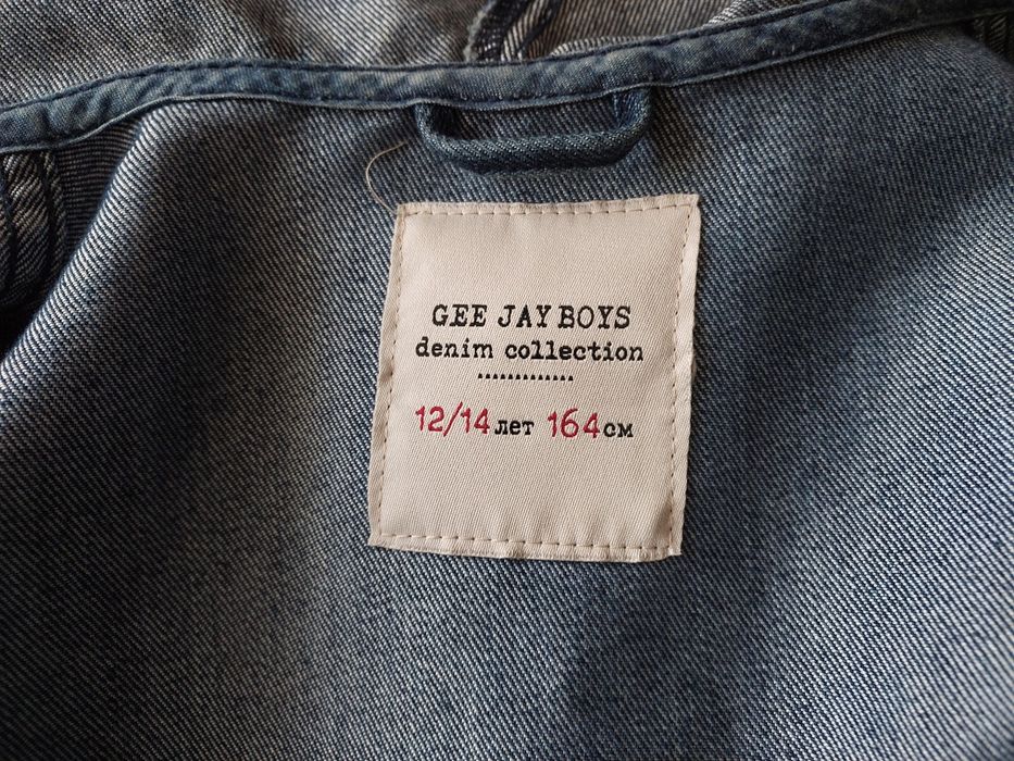 Ветровка джинсовая