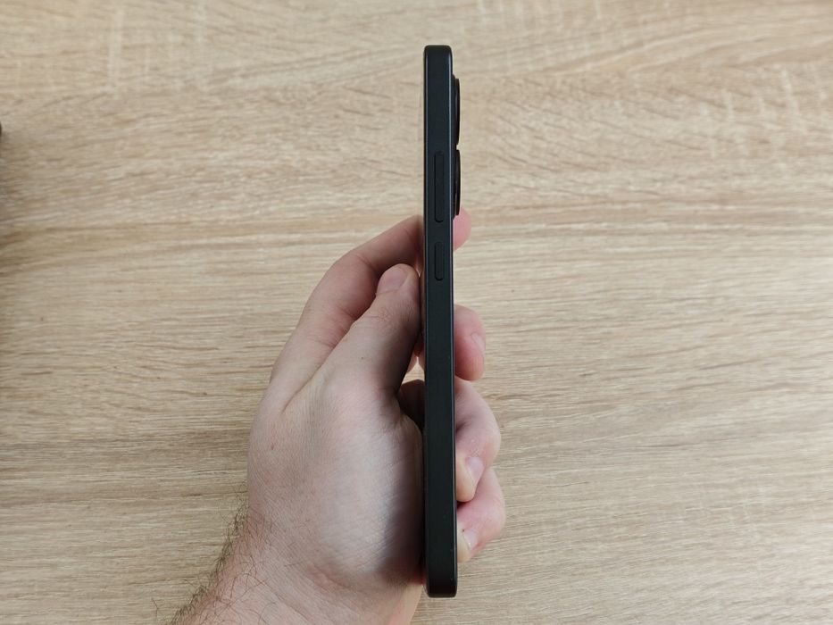 Продам POCO X7 Pro (12/512GB)
