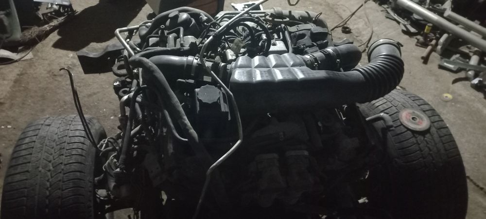Двигун мотор  по запчастинах mercedes w 163 w 220 w 211 om 628 4.0 cdi
