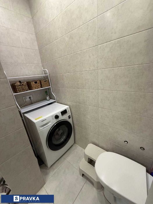 Продам квартиру ЖМ радужный 2 ком 90 м2