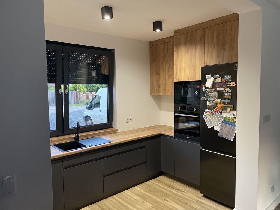 Meble na wymiar  kuchnie szafy garderoby