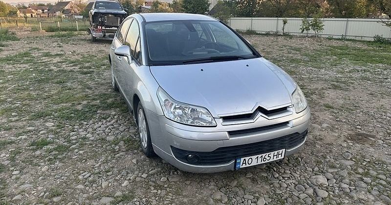 Citroen c4 2004 рік