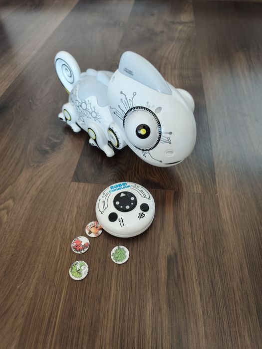 Robo kameleon  Dumel