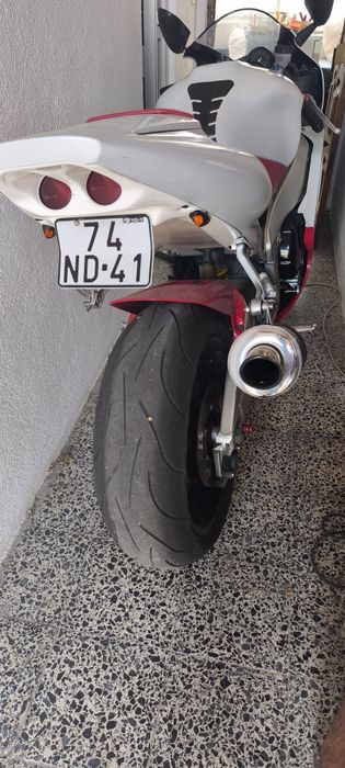 Yamaha YZF-R1 1998