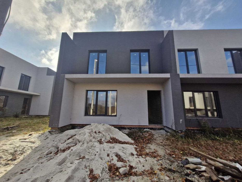 Продаж котеджу з правом власності і газом у Липниках 10 хв до Львова!