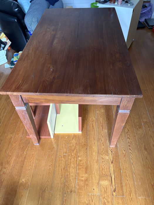 Mesa de jantar/escritorio - madeira macica