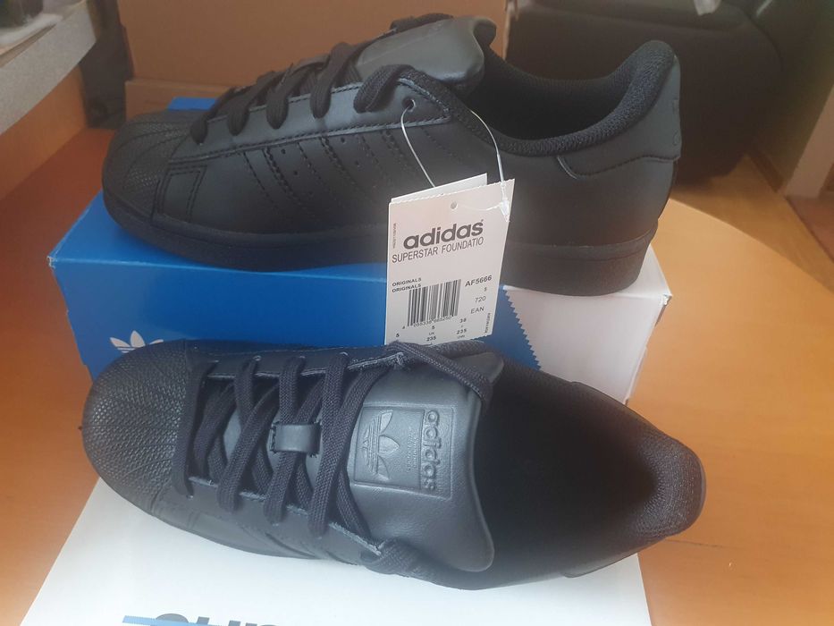 Buty sneakersy Adidas Superstar Foundation czarne skóra 38 EU 23,5 CM