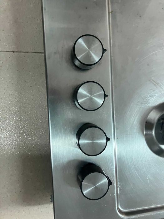 Placa fogão gás natural  de 4 lumes-boas condições