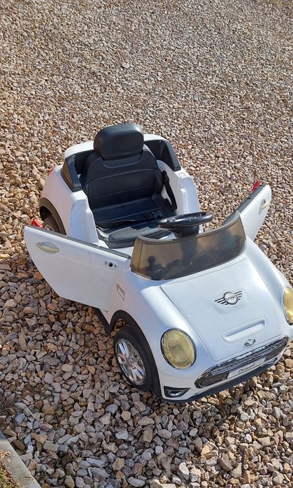 Autko elektryczne Mini Cooper 3+