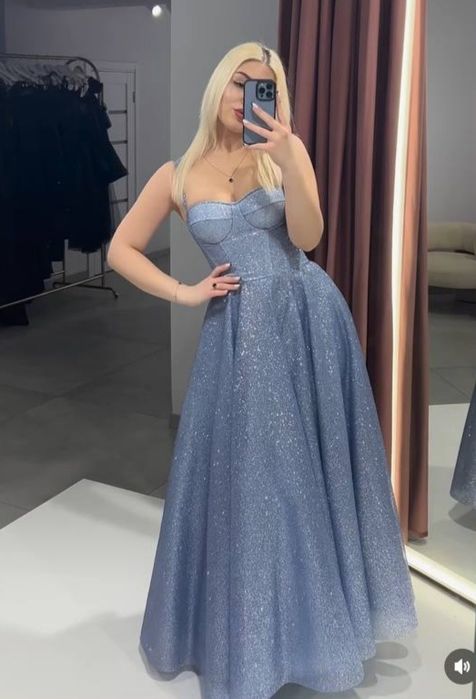 Випускна сукня xs-s
