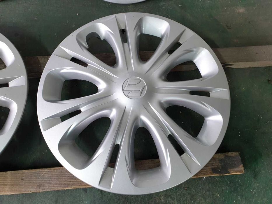 Kołpaki oryginalne Suzuki R16