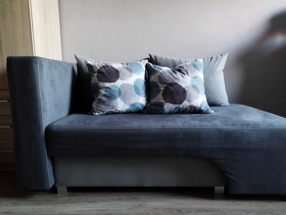 Kanapy młodzieżowe (dwie sztuki za 200 zł)