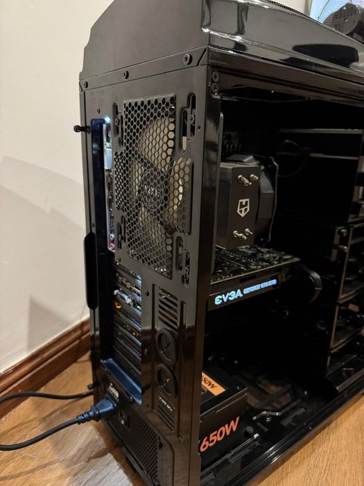 PC gamer i7 7700/GTX 1070 8GB/ 16GBRAM/SSD