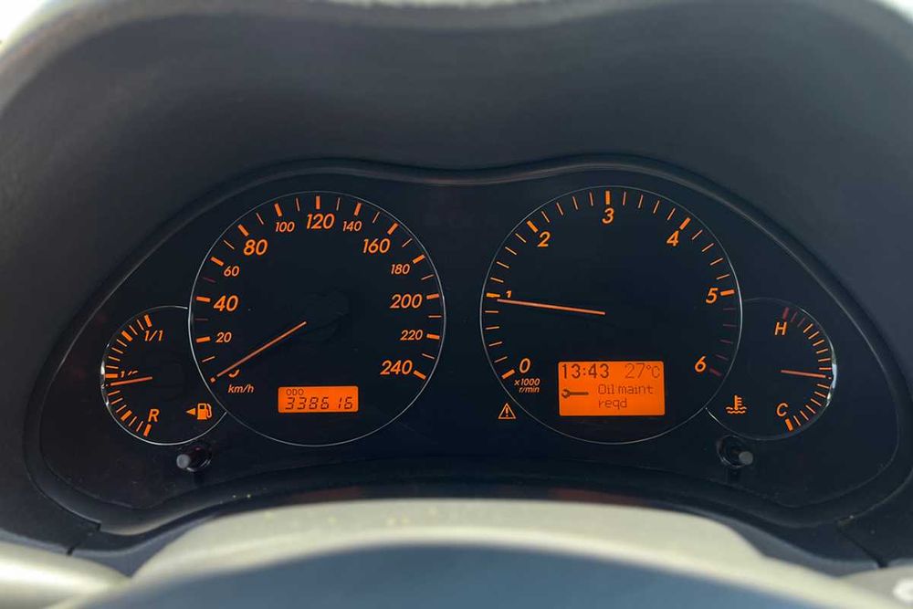 Toyota Avensis 2006
