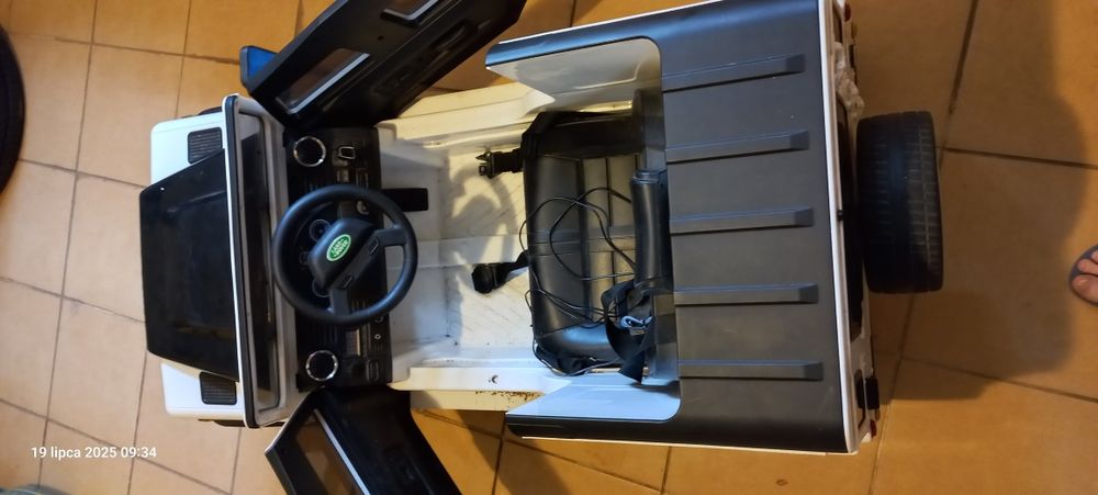 Auto elektryczne dla dzieci. Land Rover