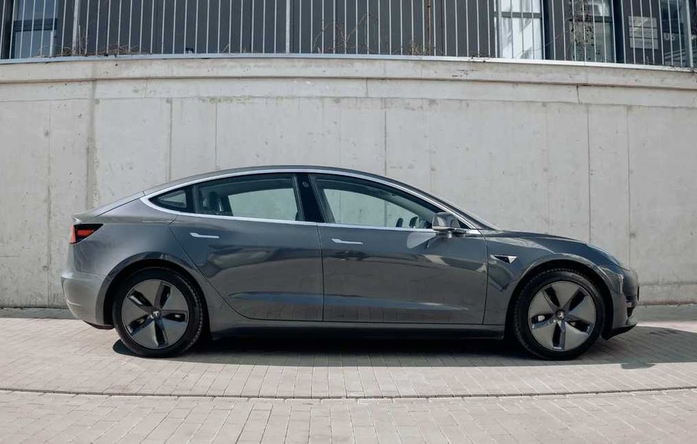 Tesla Model 3 Longe Range Dual Motor 2021