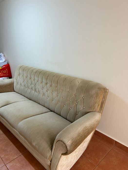 Vendo sofá usado 3 lugares