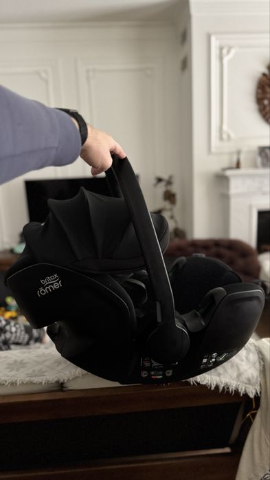 Автолюлька (автокрісло) Britax Romer Baby Safe Pro 0-13 кг