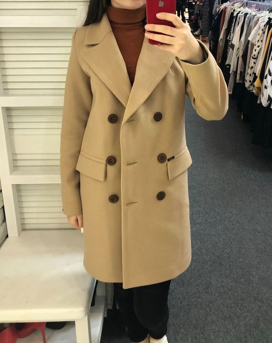 Продам пальто в чудовому стані