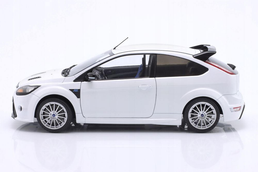 Solido Ford Focus RS MK II 2009 White 1:18 S1813102
