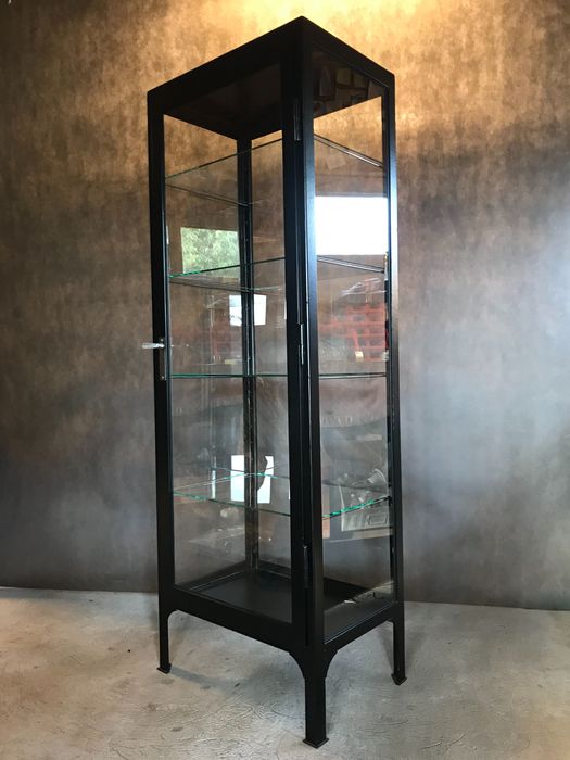 Witryna LOFT szafa INDUSTRIALNA przeszklona szafka medyczna