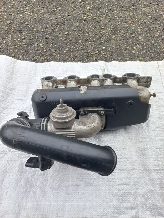 Впускний колектор VW Т4 2.5