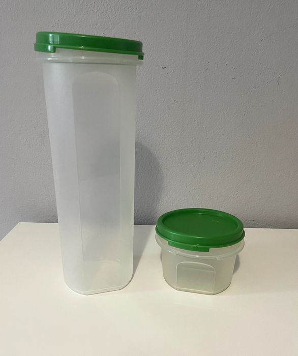 Pudełka Tupperware