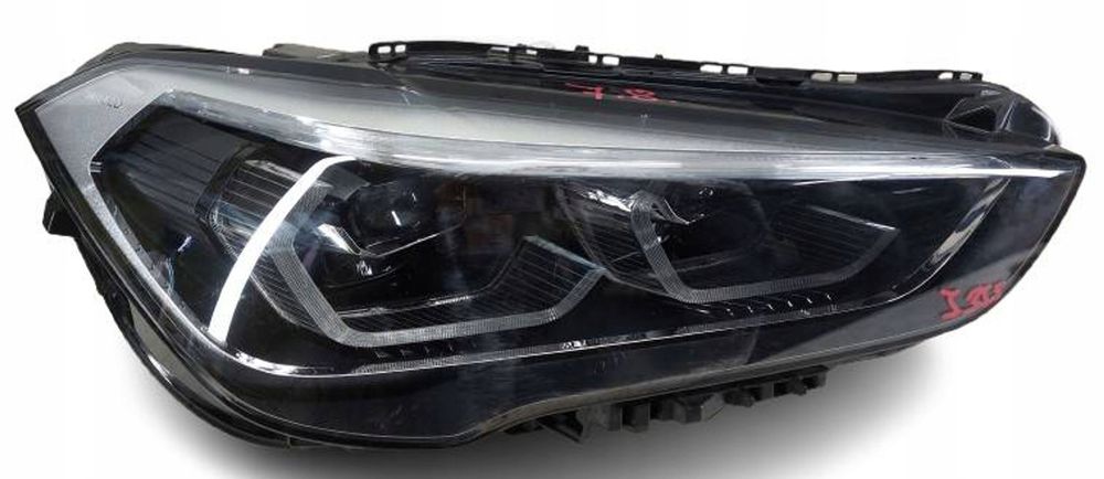 BMW X1 F48 Lift LCI LED prawa Lampa przednia przód reflektor