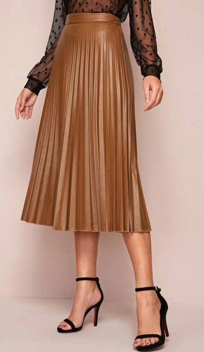 Plisowane spódniczki z ekoskóry