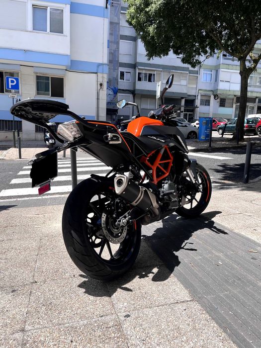 KTM Duke 390 2023