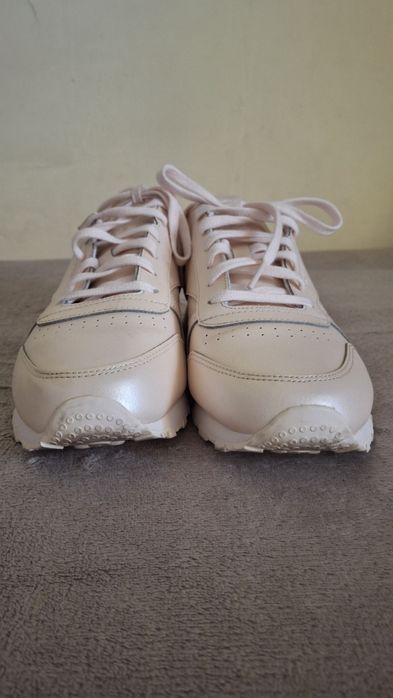 Жіночі кросівки Reebok,  42 розмір