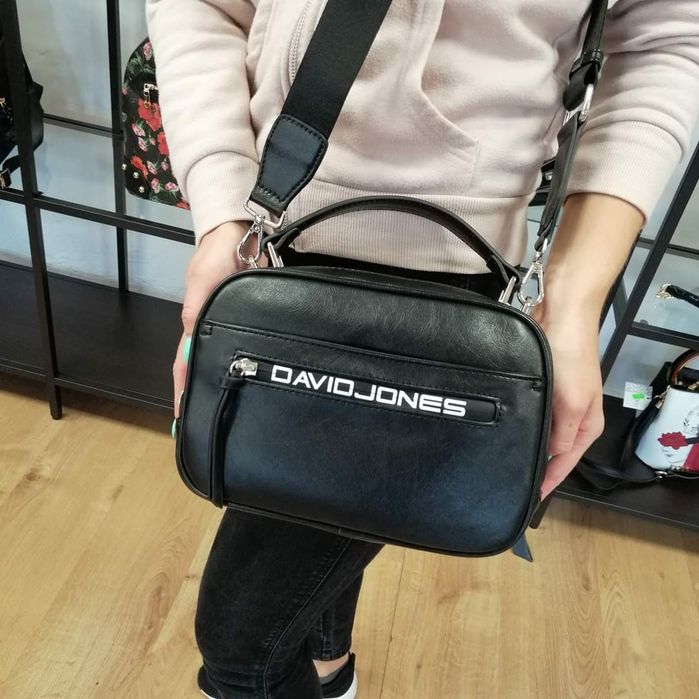 Listonoszka David Jones