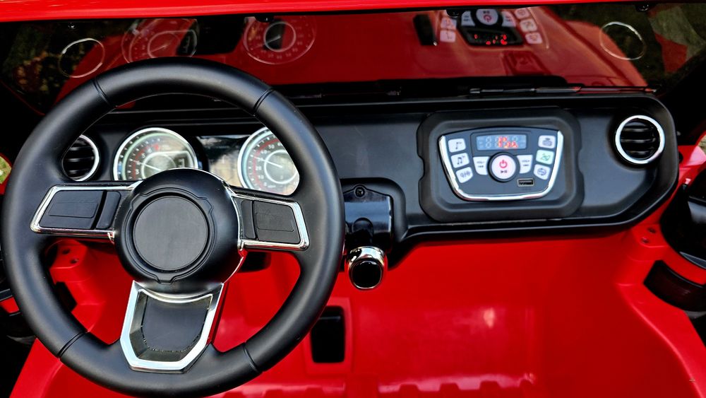 Дитячий двомісний електромобіль джип Jeep Rubicon M 5740EBLR
