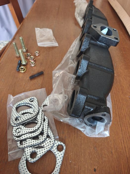 Colector de Escape em ferro fundido compativel com, 

BMW E39 E90 E91