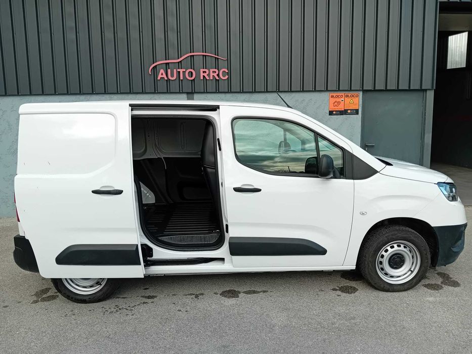 Toyota Proace City 1.5 3 L c/iva ( pequeno sinistro )