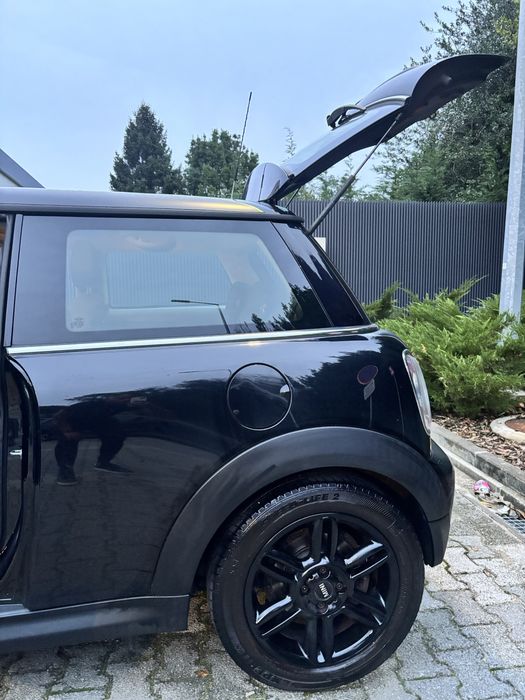 2013 MINI One R56 – 1.6 Motor BMW (98cv)