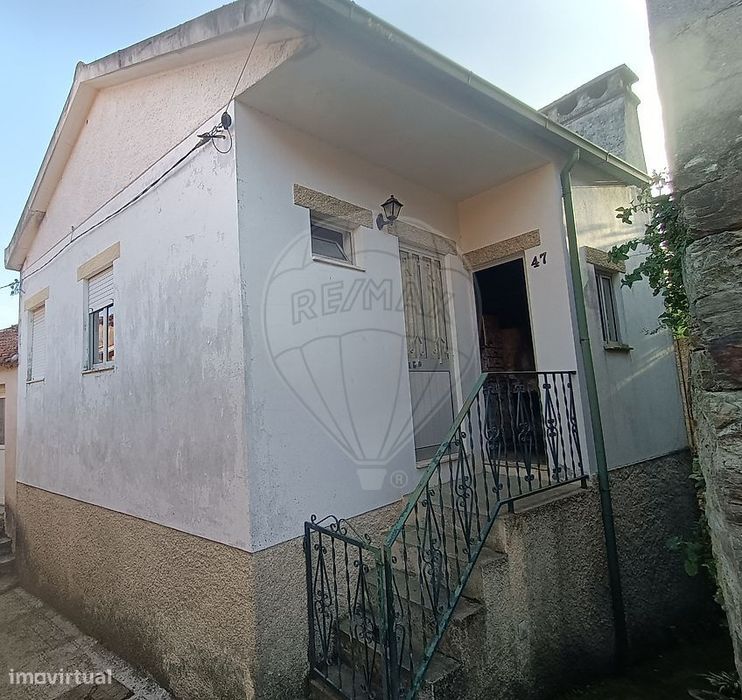 Moradia T2 para venda