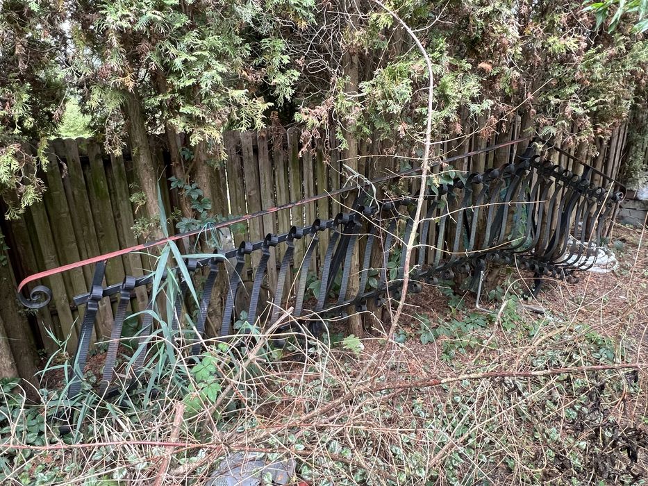 Barierka bariera stalowa schodów zewnętrznych ogrodowych