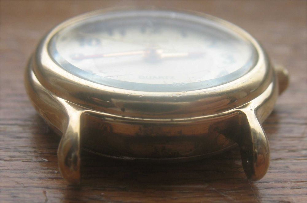 Casio de senhora - LQ-776 (avariado)