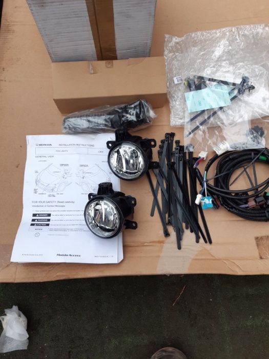 Honda Civic IX 2012- Zestaw Halogenów Oryginał