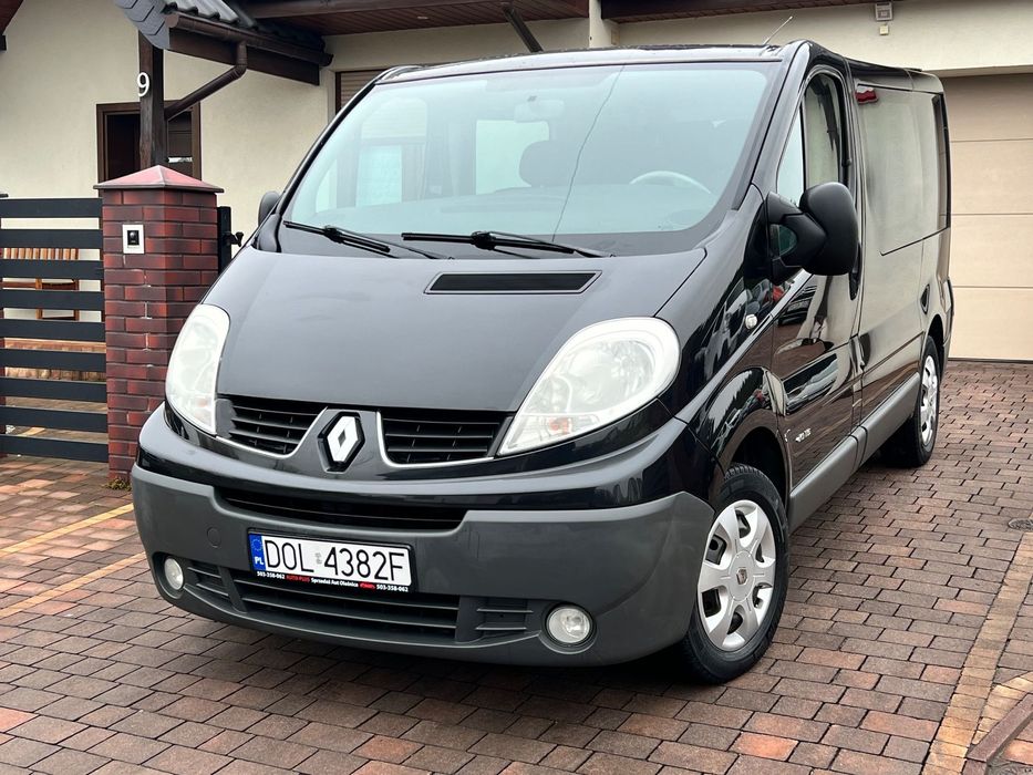 Renault Trafic Klima # Tempomat # Hak # Parktronic # 5 Miejsc # Doka