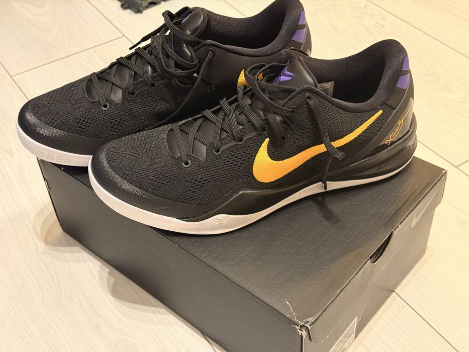 Продам кроссовки  NIKE KOBE VIII PROTRO новые оригинал