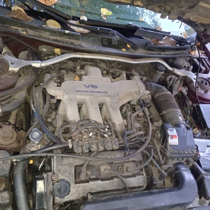 Мазда Кседокс V. 6. 2.0