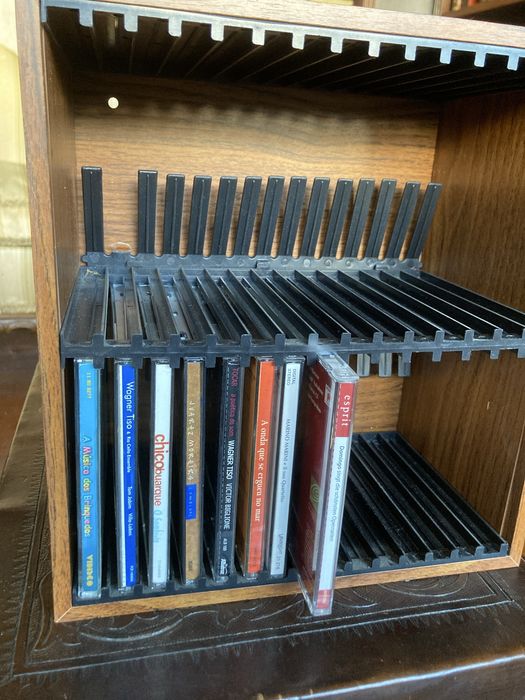 Porta-revistas e outras utilidades de arrumação
