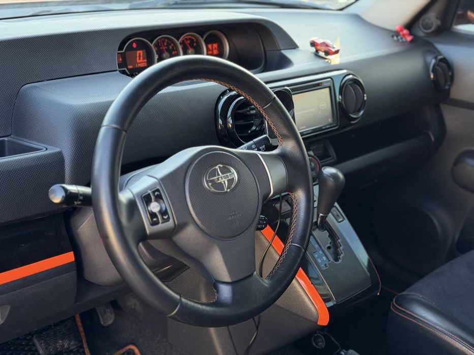 Toyota Scion Xb 2011 2.4 Corolla