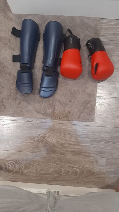 Equipamento de kickbox,box...
