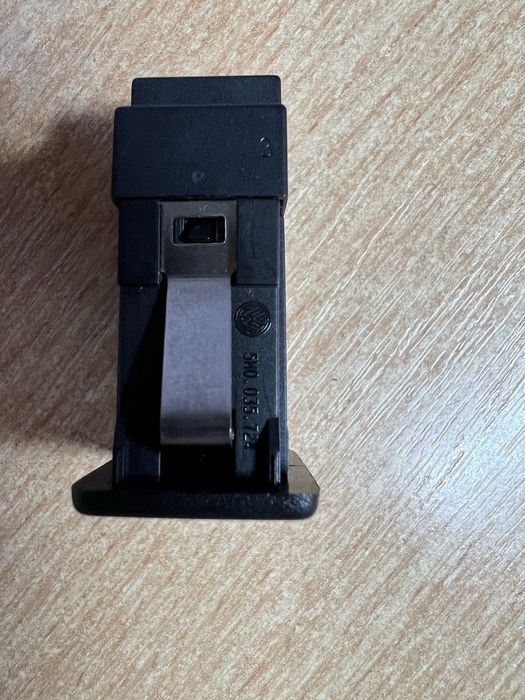 Блок AUX центарльноі консолі VW Passat NMS (USA)