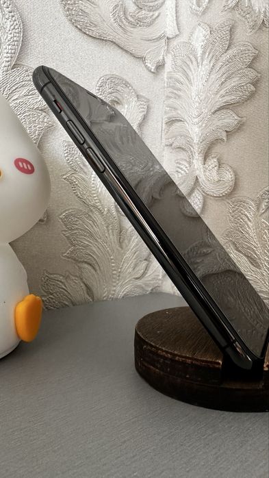 Продам Iphone 11pro 256