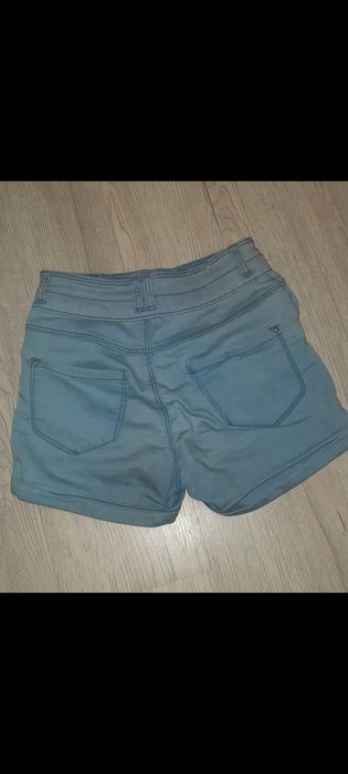 Spodenki jeansowe